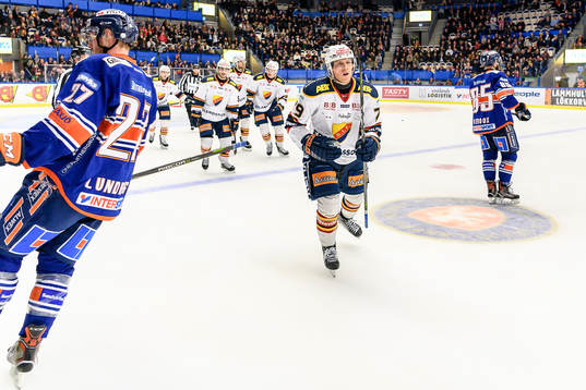 Djurgårdens Patrik Lundh jublar