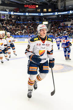 Djurgårdens Patrik Lundh jublar