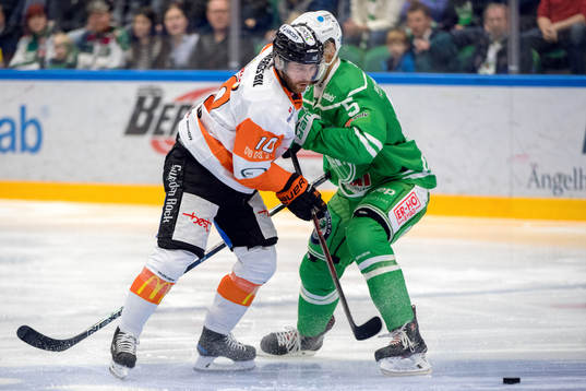 Karlskronas Mattias Guter och Rögles Alen Bibic