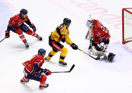 Luleås Isac Lundeström, Linköpings målvakt Jonas