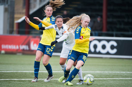 Bröndbys Kamilla Karlsen, Rosengårds Josefin Harrysson