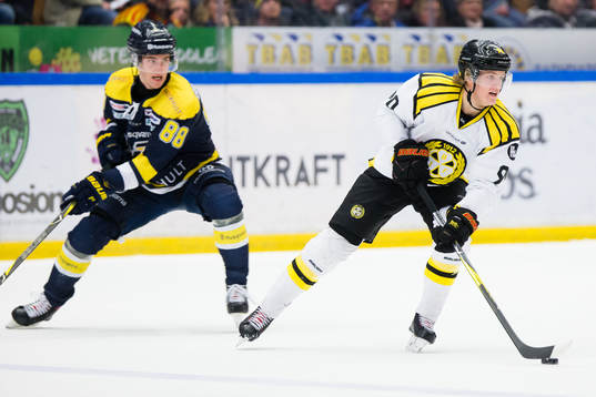 s Pierre Engvall mot Brynäs Jesper Boqvist