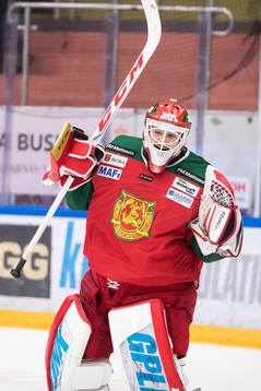 Moras målvakt Christian Engstrand jublar