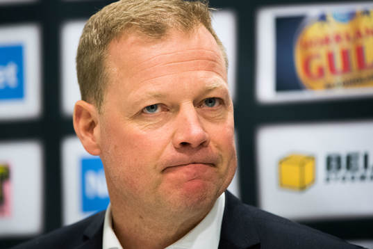 Luleås Assisterande tränare Henrik Stridh deppar