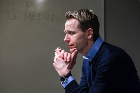 Djurgårdens tränare Robert Ohlsson deppar på