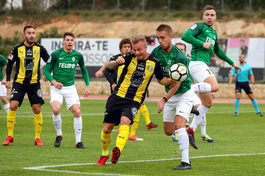 Hammarbys Sander Svendsen och Jablonecs Matej Hanousek