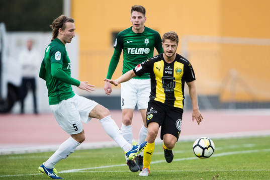 Jablonecs Matej Hanousek och Hammarbys Rebin Asaad