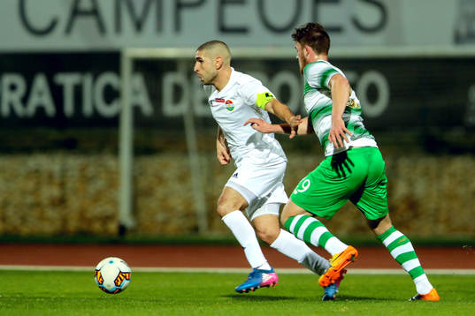 Dalkurds Rawez Lawan och Shamrock Rovers Sam Bone