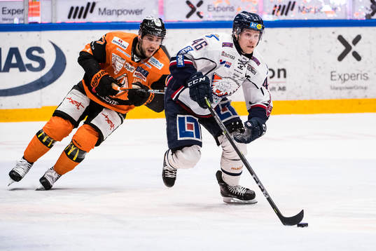 Karlskronas Konstantin Komarek  och Linköpings Mathis Olimb
