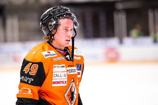 Karlskronas Filip Cruseman  deppar