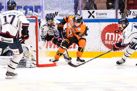 Karlskronas Filip Cruseman  oroar