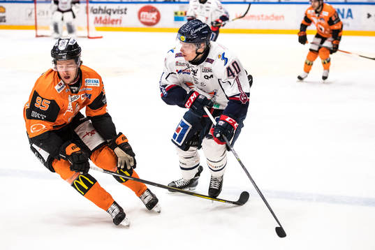 Karlskronas Carl Persson  Linköpings Ken André Olimb