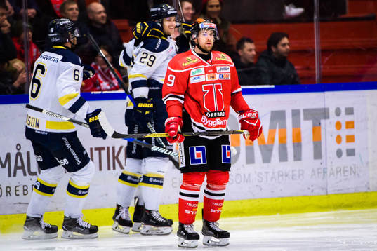 s Anton Bengtsson (ej i bild) jublar med David Ullström