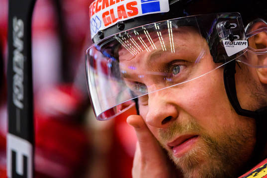 Örebros Viktor Ekbom deppar