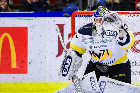 s målvakt Adam Åhman