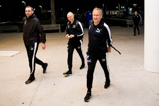 Malmö FFs läkare Pär Herbertsson ankommer till IMG