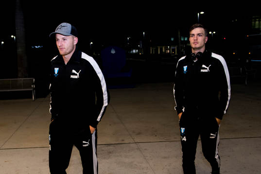 Malmö FFs Franz Brorsson och Pavle Vagic  ankommer till
