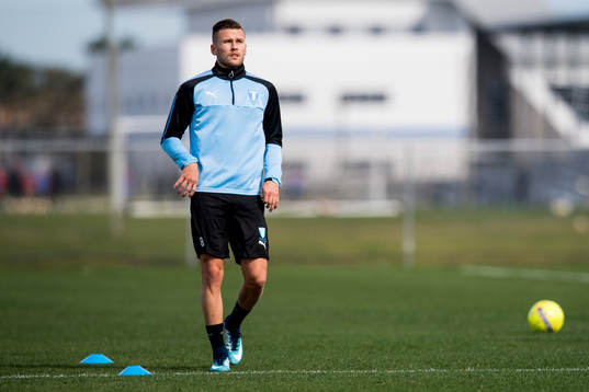 Malmö FFs Arnór Ingvi Traustason kör rehab