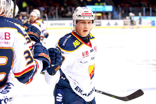 Djurgårdens Patrik Lundh jublar