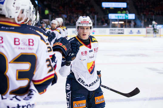 Djurgårdens Patrik Lundh jublar