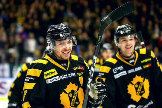 Skellefteås Pär Lindholm jublar