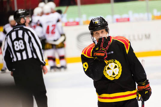 Brynäs Daniel Mannberg deppar