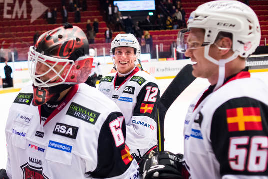 Malmö Redhawks Matias Lassen jublar