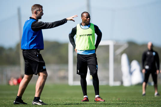 Malmö FFs tränare Magnus Pehrsson och Carlos Strandberg