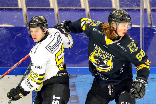 s Michael Haga och Panterns Malte Setkov