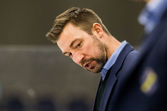 s assisterande tränare David Engblom