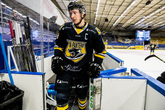 Panterns Kim Johansson deppar