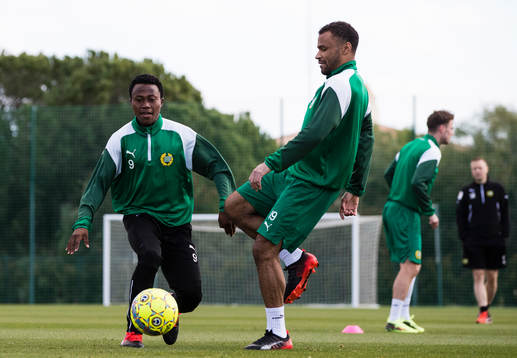 Abdul Halik Hudu och Hammarbys Serge-Junior Martinsson