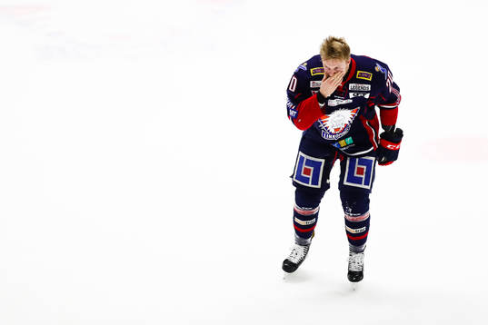 Linköpings Nick Sörenssen har ont