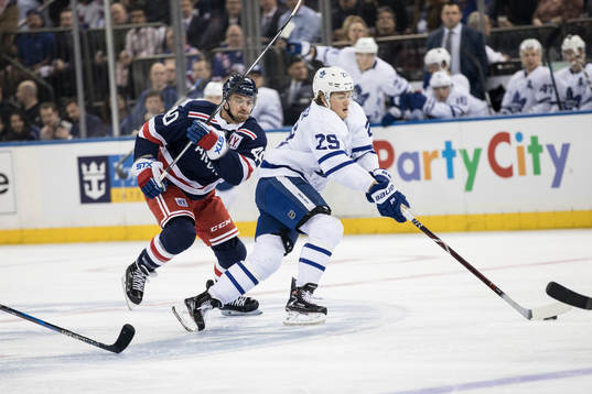 Michael Grabner och William Nylander