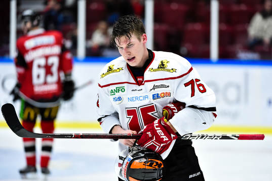 Örebros Jere Sallinen  deppar