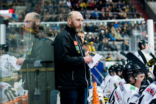 Pål Kristian Gulbrandsen, head coach of Stavanger Oilers