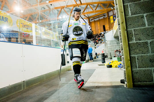 Kristian Forsberg of Stavanger Oilers
