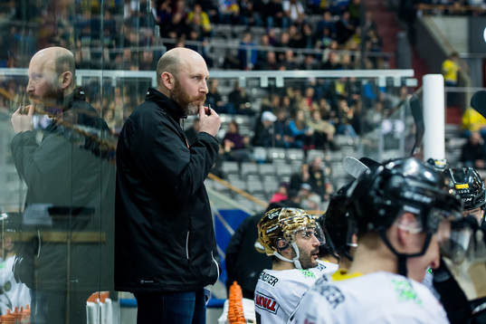 Pål Kristian Gulbrandsen, head coach of Stavanger Oilers
