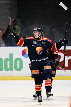 Djurgårdens Jonathan Davidsson jublar
