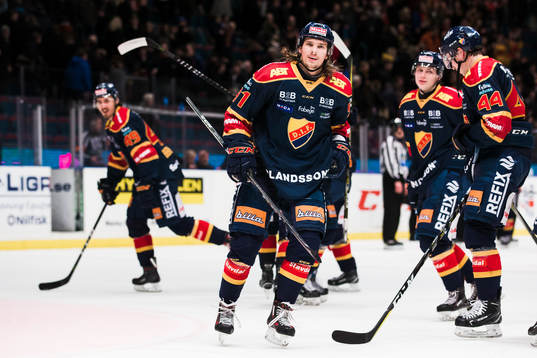 Djurgårdens Axel Jonsson Fjällby  jublar