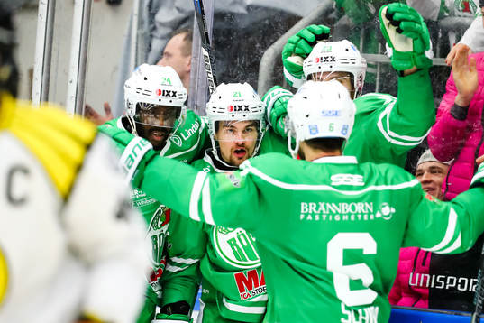 Rögles Kevin Gagné jublar