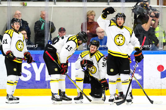 Brynäs Linus Ölund har ont
