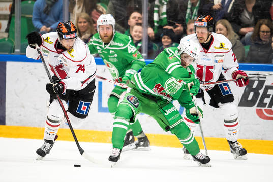 Rögles Simon Ryfors och Örebro Anton Hedman