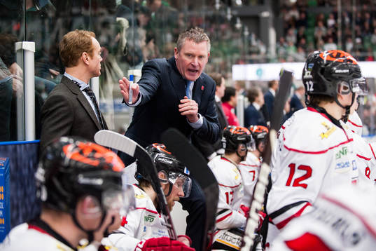 Örebro Head Coach Niklas Sundblad