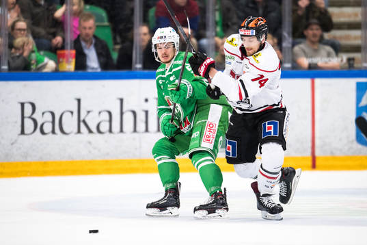 Rögles Lucas Elvenes och Örebro Anton Hedman