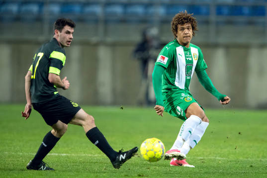Shamrock Rovers Joel Coustrain och Hammarbys Neto Borges