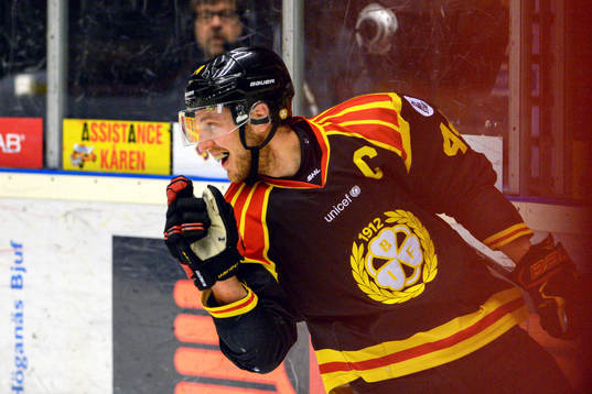 Brynäs Jacob Blomqvist jublar