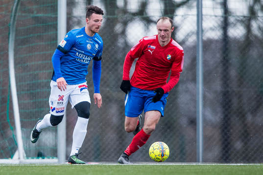 Trelleborgs Alexander Blomqvist mot Östers Dragan Kapcevic