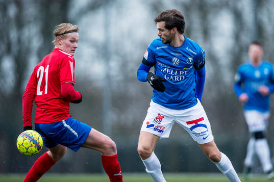 Östers Filip Örnblom mot Trelleborgs Sebastian Ohlsson