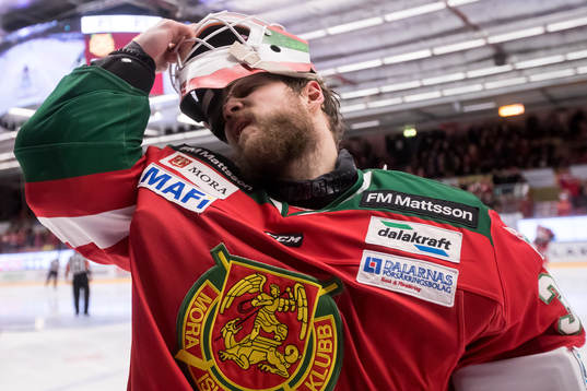 Moras målvakt Christian Engstrand  i ishockeymatchen i SHL